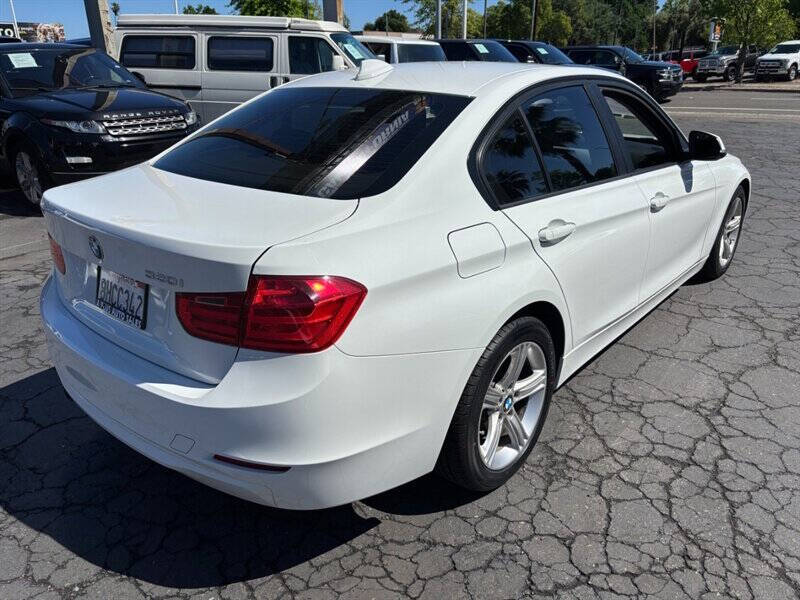 2014 BMW 3 Series 320i
