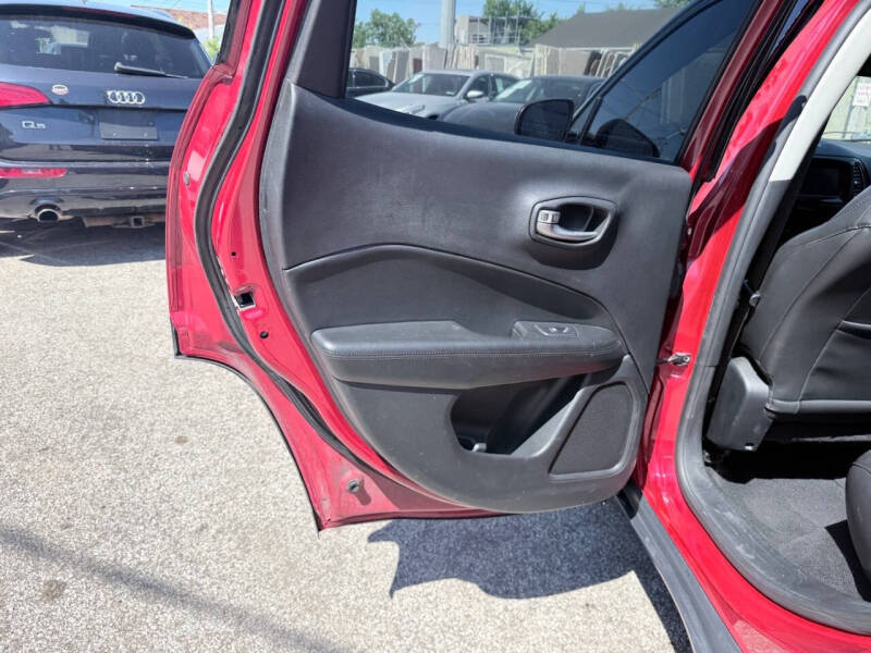 2019 Jeep Compass Sun and Wheel Edition