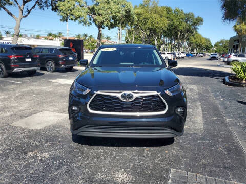 2023 Toyota Highlander Platinum