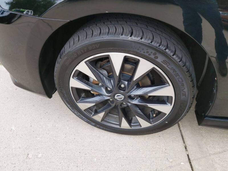 2019 Nissan Sentra SR
