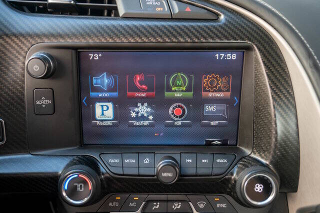 2015 Chevrolet Corvette 25