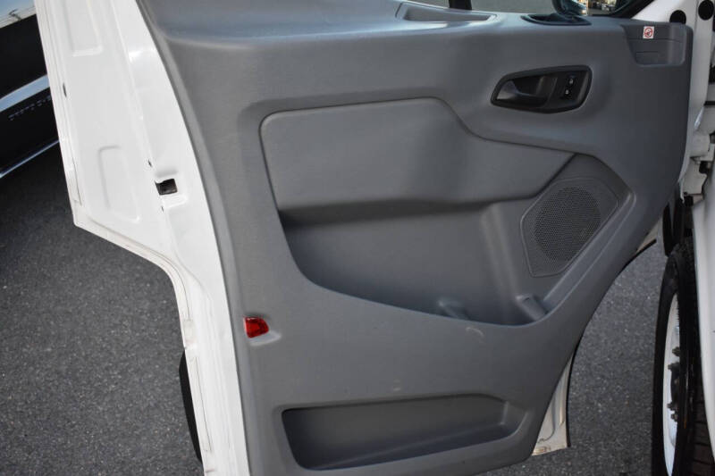 2019 Ford Transit Van Base photo 11