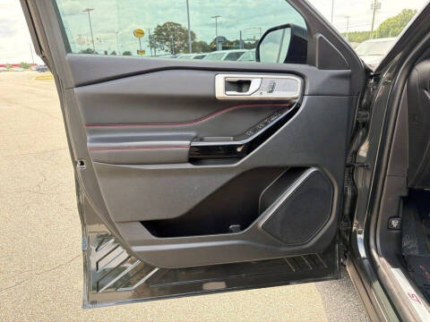 2023 Ford Explorer ST-Line