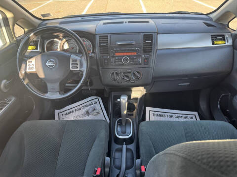 2012 Nissan Versa 1.8 S