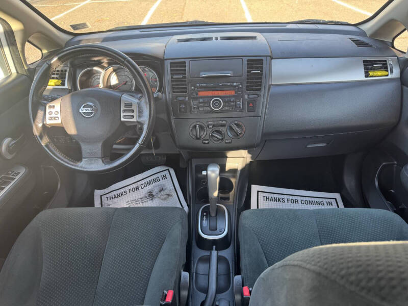 2012 Nissan Versa 1.8 S