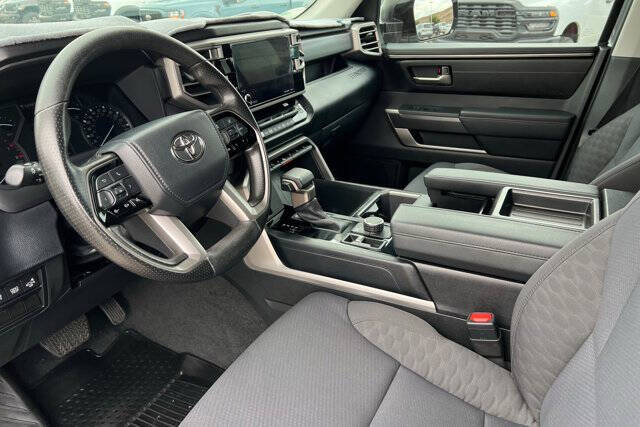 2022 Toyota Tundra SR5