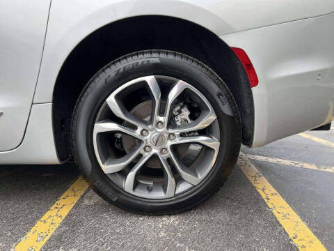 2024 Chrysler Pacifica Pinnacle