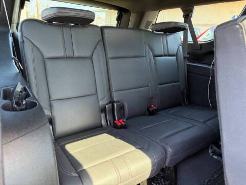 2022 Chevrolet Suburban RST