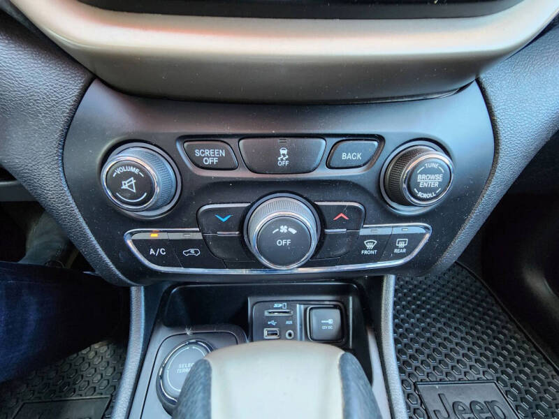 2018 Jeep Cherokee Latitude