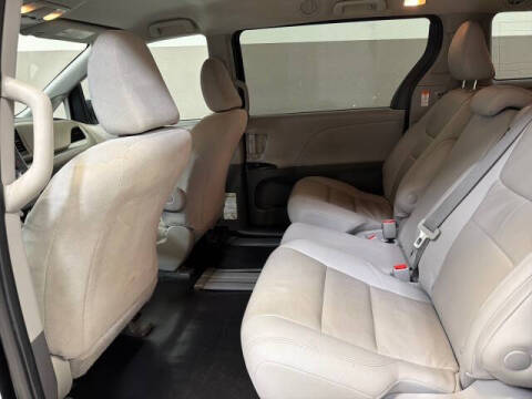 2020 Toyota Sienna L 7-Passenger