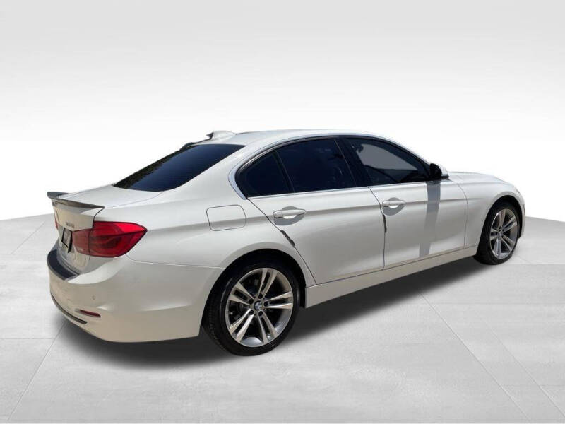 2017 BMW 3 Series 330i