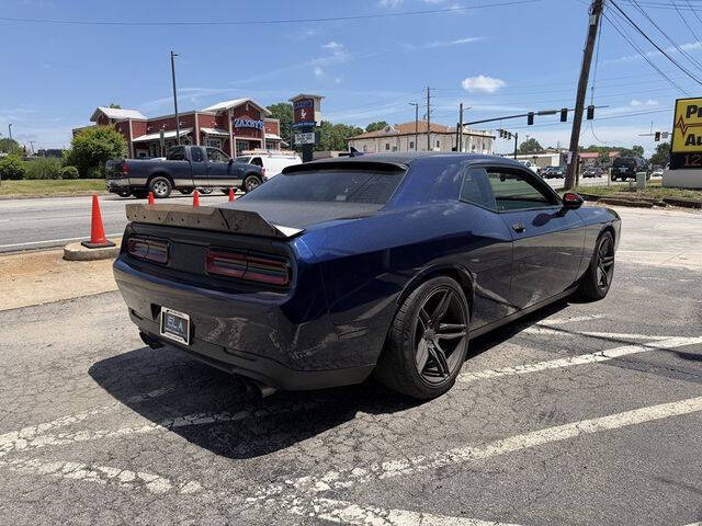 2017 Dodge Challenger SXT