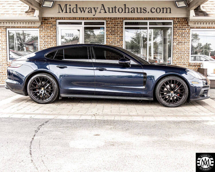 2018 Porsche Panamera