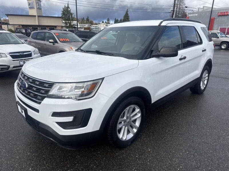 2016 Ford Explorer