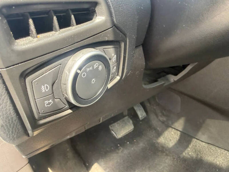 2017 Ford Focus Titanium