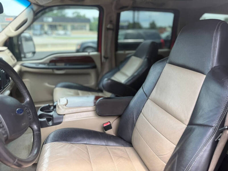 2005 Ford Excursion Eddie Bauer