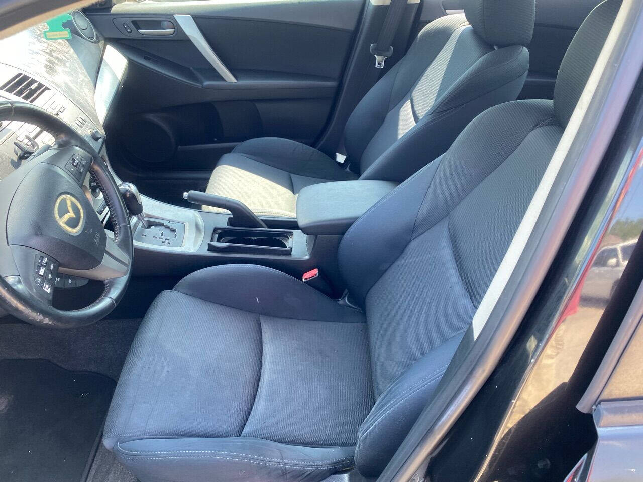 2010 Mazda Mazda3 Sport photo