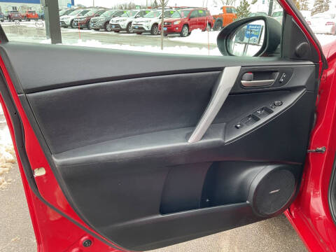 2013 Mazda MAZDA3 i Grand Touring