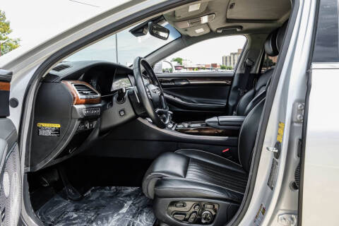 2019 Genesis G90