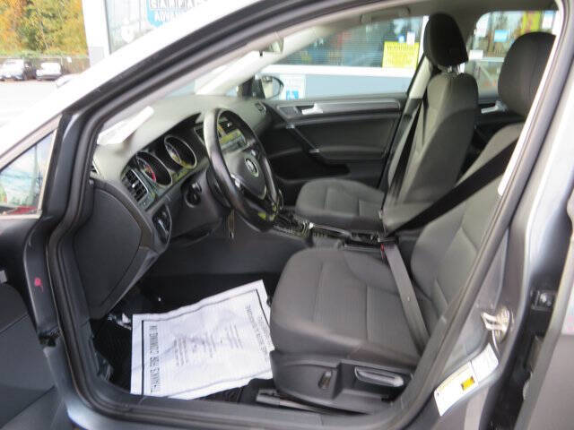 2018 Volkswagen Golf