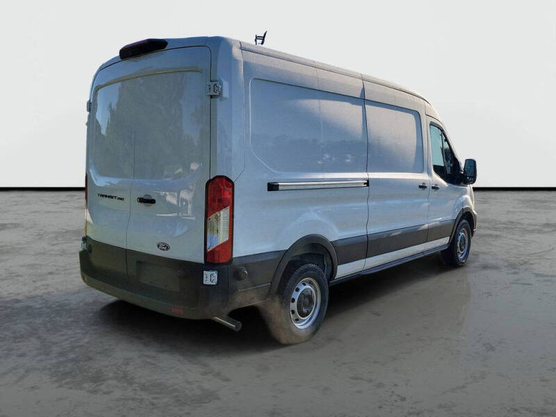 2026 Ford Transit 250