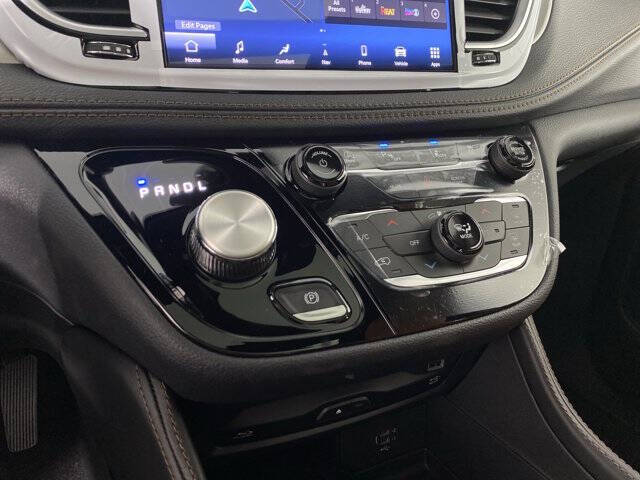 2026 Chrysler Pacifica Pinnacle