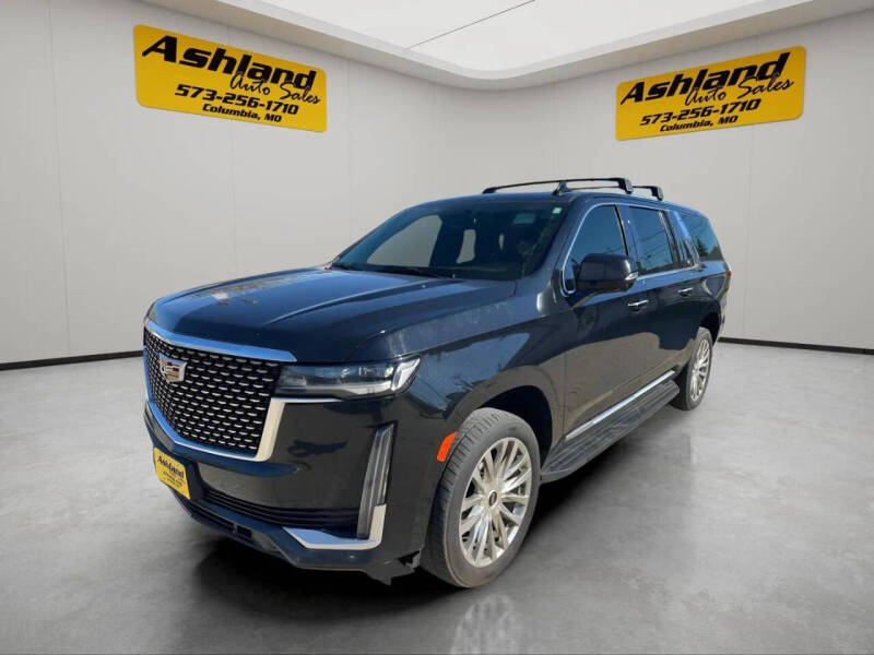 2022 Cadillac Escalade ESV Luxury's photo