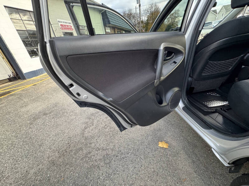 2009 Toyota RAV4 Sport