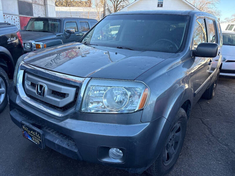 2011 Honda Pilot for sale at HIDALGOS AUTO SALES in Omaha NE