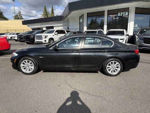 2012 BMW 5 Series 528i