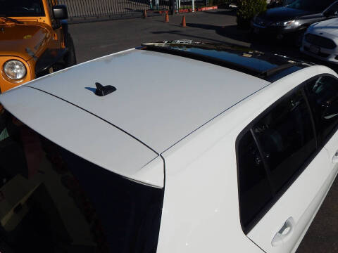 2016 Volkswagen Golf TSI SE