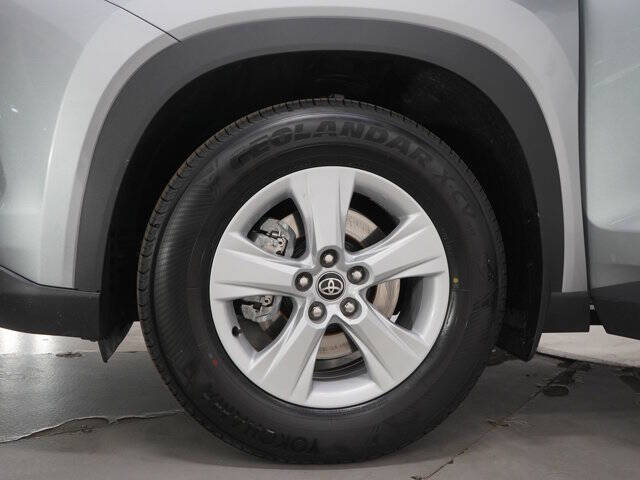 2025 Toyota Grand Highlander LE