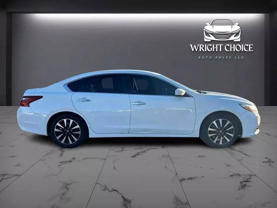 2018 Nissan Altima for sale at Wright Choice Auto Sales LLC in Athens, TN