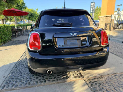 2018 MINI Hardtop 4 Door Cooper