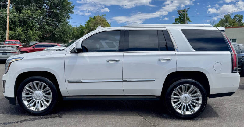 2017 Cadillac Escalade Platinum