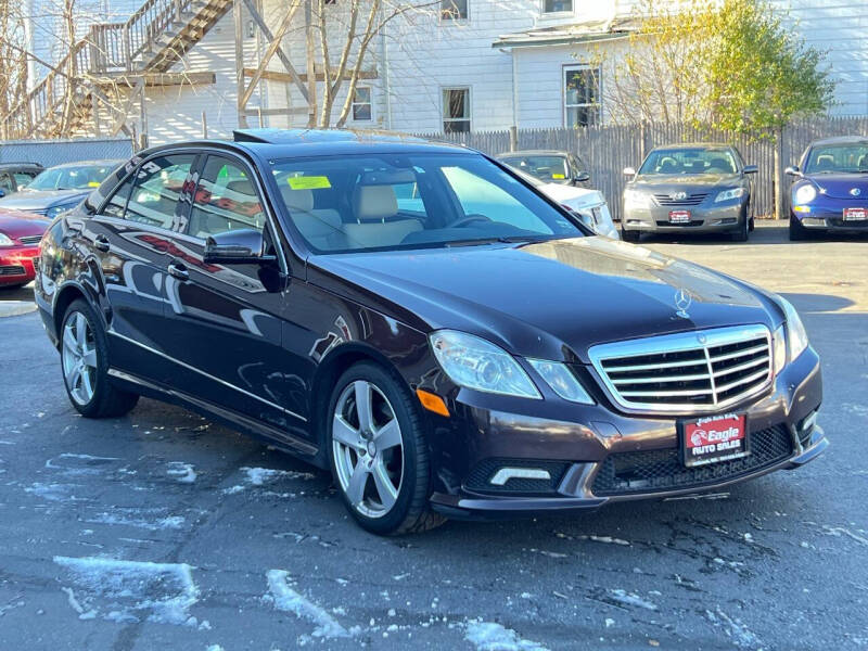 2011 Mercedes-Benz E-Class E350 Luxury photo 5