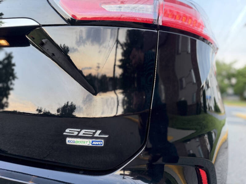 2020 Ford Edge SEL