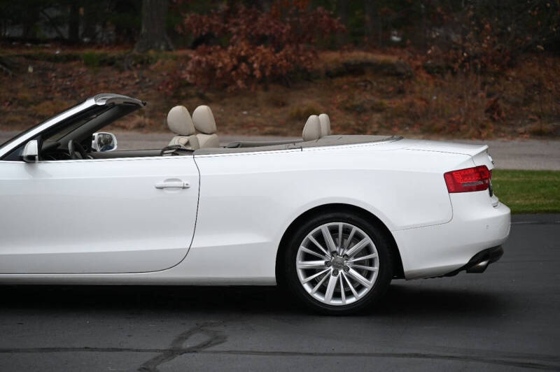 2011 Audi A5 2.0T quattro Prestige