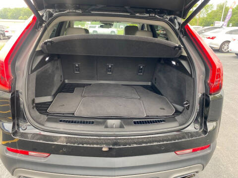 2019 Cadillac XT4 Premium Luxury