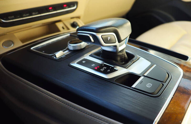 2019 Audi Q5 quattro Premium Plus 45 TFSI