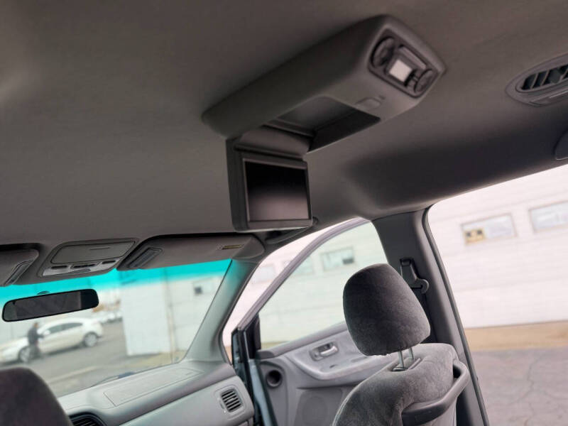 2004 Honda Odyssey EX w/DVD