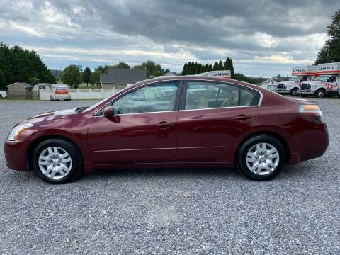 2012 Nissan Altima for sale at Robinson Motorcars in Hedgesville WV
