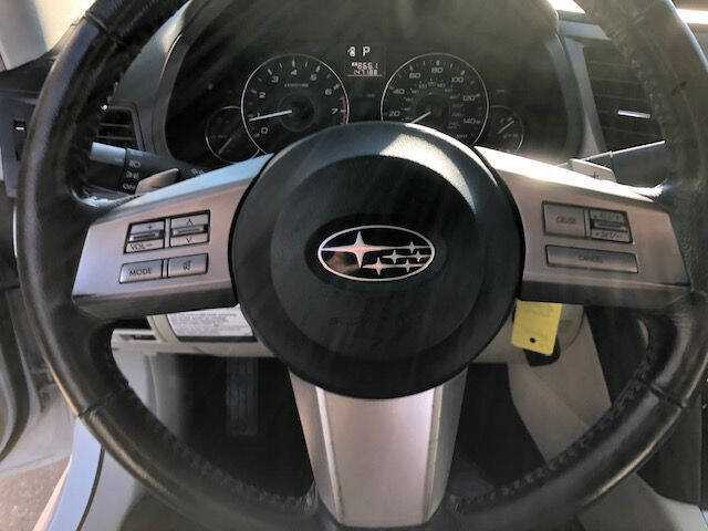 2011 Subaru Legacy for sale at Extreme Auto Plaza in Des Moines, IA