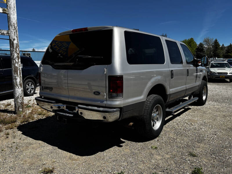 2005 Ford Excursion XLT