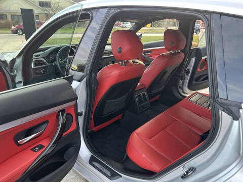 2018 BMW 3 Series 330i xDrive Gran Turismo