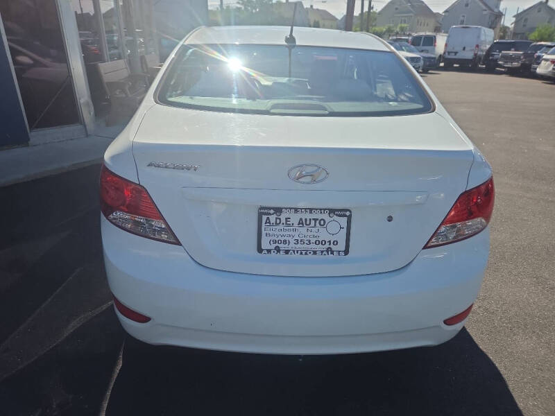 2013 Hyundai Accent GLS