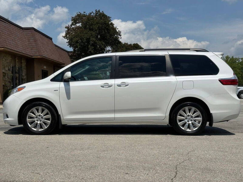 2017 Toyota Sienna