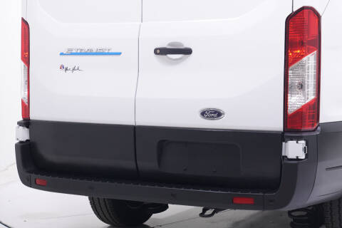 2022 Ford E-Transit 350