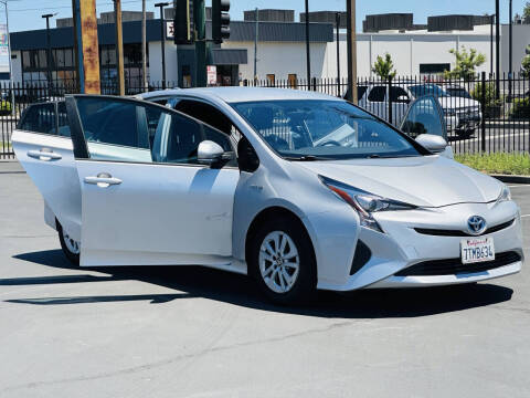 2016 Toyota Prius Two