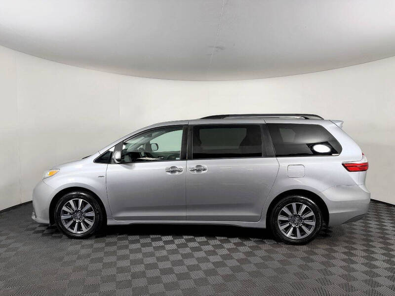 2018 Toyota Sienna